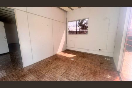 Casa para alugar com 3 quartos, 180m² em Colonial, Contagem
