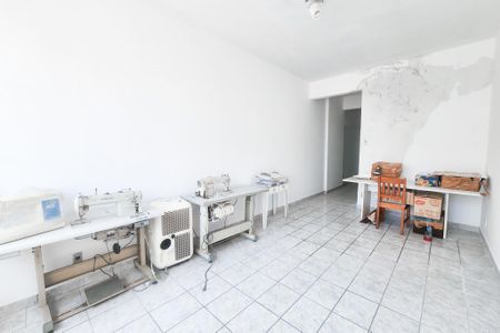 Quarto de kitnet/studio para alugar com 1 quarto, 30m² em Centro, Rio de Janeiro