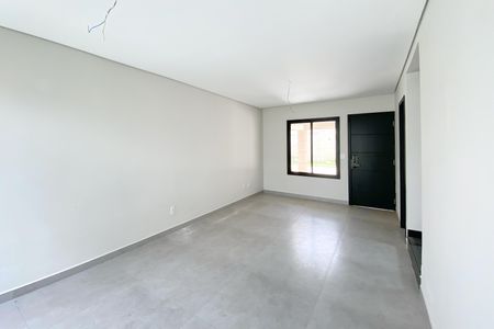 Sala de casa de condomínio à venda com 3 quartos, 120m² em São Luiz, Belo Horizonte