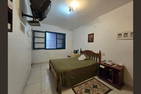 Casa à venda com 3 quartos, 134m² em Jardim Satelite, São Paulo