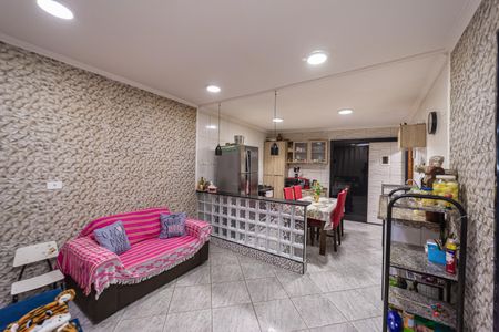 Sala de casa à venda com 4 quartos, 126m² em Jardim Santo Antonio, São Paulo