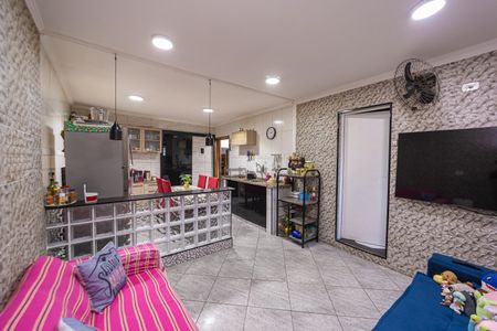 Sala de casa à venda com 4 quartos, 126m² em Jardim Santo Antonio, São Paulo