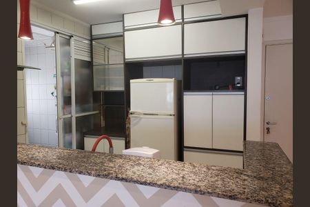 Cozinha de apartamento à venda com 3 quartos, 70m² em Jaguaré, São Paulo