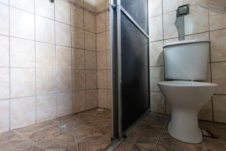 Banheiro de casa à venda com 8 quartos, 250m² em Jardim Verônia, São Paulo