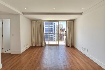 Sala de apartamento para alugar com 1 quarto, 67m² em Cambuí, Campinas