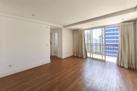 Sala de apartamento para alugar com 1 quarto, 67m² em Cambuí, Campinas