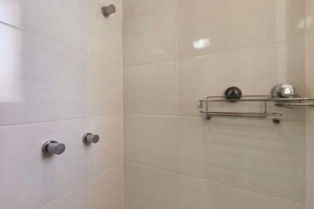Banheiro de apartamento para alugar com 1 quarto, 67m² em Cambuí, Campinas