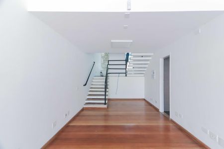 Sala de Jantar de casa para alugar com 3 quartos, 300m² em Butantã, São Paulo