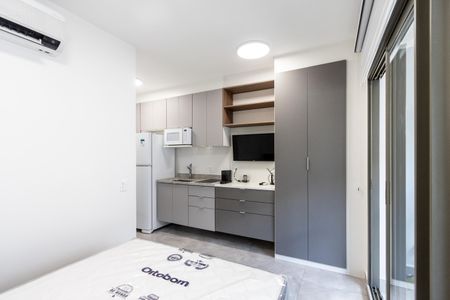 Quarto de kitnet/studio para alugar com 1 quarto, 25m² em Pompeia, São Paulo