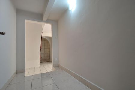 Sala de casa de condomínio para alugar com 2 quartos, 100m² em Taquara, Rio de Janeiro
