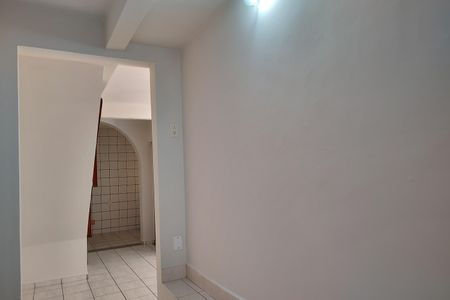 Sala de casa de condomínio para alugar com 2 quartos, 100m² em Taquara, Rio de Janeiro