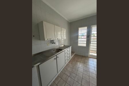 Cozinha de apartamento para alugar com 2 quartos, 60m² em Jardim Sumare, Ribeirão Preto