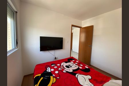Quarto 1 de apartamento para alugar com 2 quartos, 42m² em Del Castilho, Rio de Janeiro