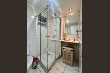 Banheiro de apartamento à venda com 2 quartos, 63m² em Botafogo, Campinas