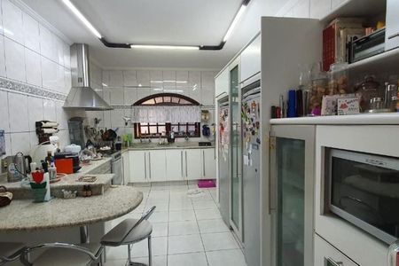 Casa de Condomínio à venda com 3 quartos, 243m² em Jardim Santa Teresa, Jundiaí