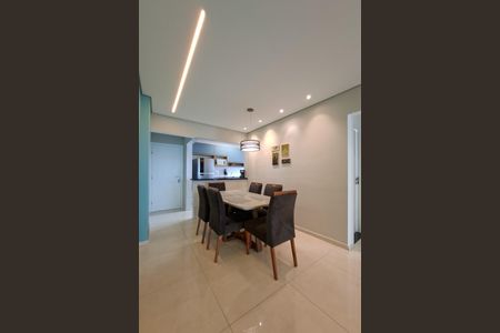 Sala de apartamento para alugar com 2 quartos, 76m² em Maracanã, Praia Grande