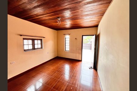 Sala de casa à venda com 7 quartos, 375m² em Vila Dionisia, São Paulo