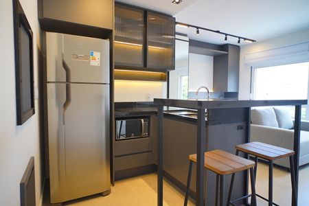 Cozinha de kitnet/studio para alugar com 1 quarto, 83m² em Moinhos de Vento, Porto Alegre