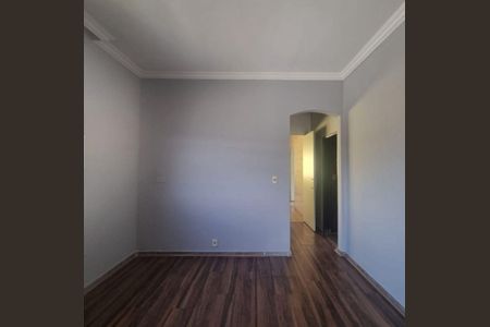 Casa para alugar com 4 quartos, 184m² em Flamengo, Contagem