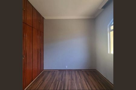 Casa para alugar com 4 quartos, 184m² em Flamengo, Contagem