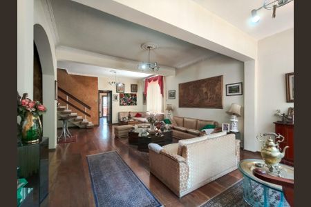 Sala de casa para alugar com 4 quartos, 600m² em Vila Isabel, Rio de Janeiro