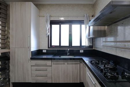 Casa para alugar com 3 quartos, 125m² em Vila Mogi Moderno, Mogi das Cruzes