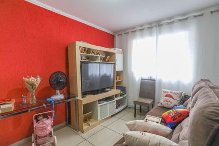 Sala de casa à venda com 7 quartos, 192m² em Casa Grande, Diadema