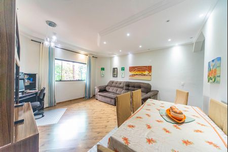 Sala de casa para alugar com 3 quartos, 289m² em Vila Progresso, Santo André