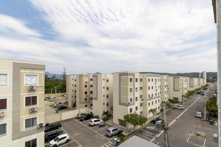 Vista do Quarto 1 de apartamento para alugar com 2 quartos, 41m² em Inhoaíba, Rio de Janeiro