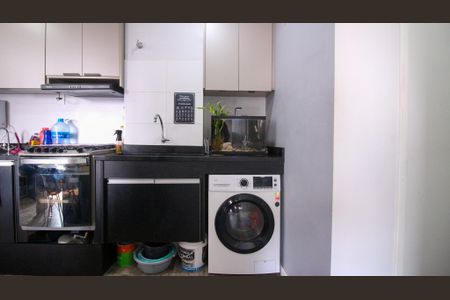 Sala/Cozinha de apartamento para alugar com 2 quartos, 44m² em Vila California, São Paulo