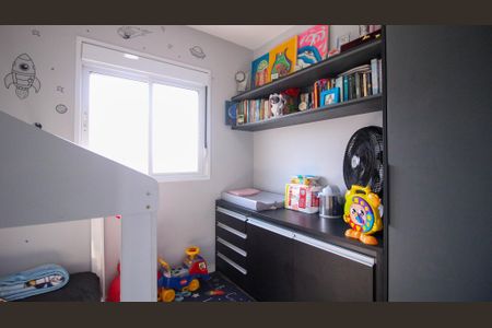 Quarto 1 de apartamento para alugar com 2 quartos, 44m² em Vila California, São Paulo