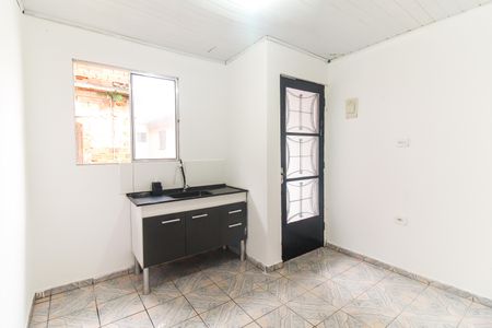 Cozinha de casa para alugar com 1 quarto, 40m² em Vila Verde, São Paulo