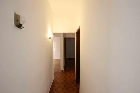 Corredor de casa para alugar com 2 quartos, 90m² em Vila Graciosa, São Paulo
