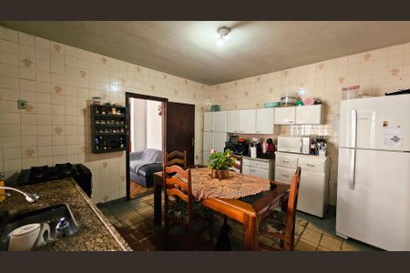 Casa à venda com 2 quartos, 100m² em Vila Isabel Eber, Jundiaí