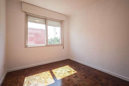 quarto 2 de apartamento para alugar com 3 quartos, 83m² em Jardim São Pedro, Porto Alegre