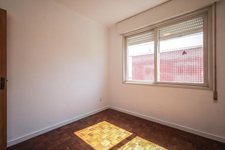 quarto 2 de apartamento para alugar com 3 quartos, 83m² em Jardim São Pedro, Porto Alegre