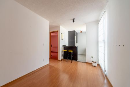 Sala de apartamento para alugar com 2 quartos, 50m² em Cecília, Viamão