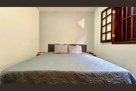 Casa à venda com 3 quartos, 330m² em Colégio Batista, Belo Horizonte