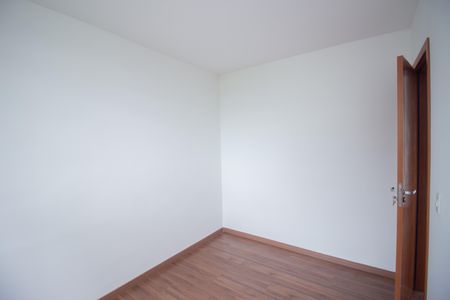 Quarto 1 de apartamento para alugar com 2 quartos, 58m² em Cabral, Contagem