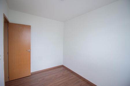 Quarto 2 de apartamento para alugar com 2 quartos, 58m² em Cabral, Contagem