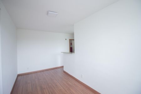 Sala de apartamento para alugar com 2 quartos, 58m² em Cabral, Contagem