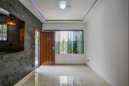 Sala de casa para alugar com 3 quartos, 150m² em Vila Gilda, Santo André