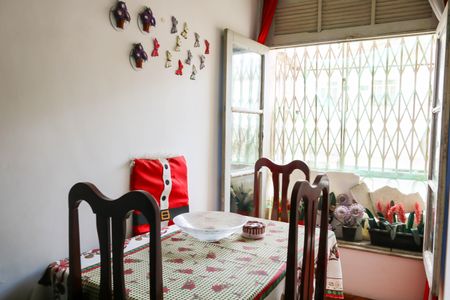 Sala de apartamento para alugar com 2 quartos, 70m² em Higienópolis, Rio de Janeiro