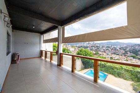 VARANDA de casa para alugar com 2 quartos, 300m² em Havaí, Belo Horizonte