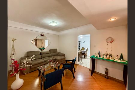 Sala de casa à venda com 4 quartos, 283m² em Jardim São Luís, São Paulo