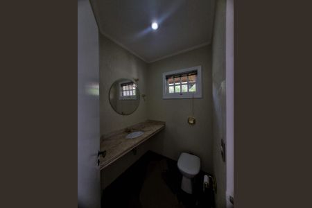 Casa para alugar com 5 quartos, 300m² em Alphaville, São Paulo