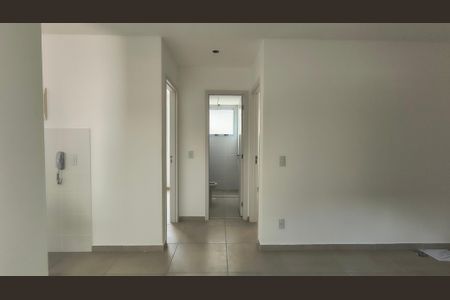 Sala de apartamento à venda com 2 quartos, 52m² em Vargem Pequena, Rio de Janeiro
