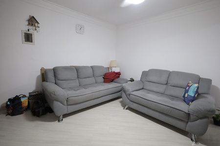 Sala de apartamento à venda com 2 quartos, 54m² em Conjunto Residencial Planeta, Santo André