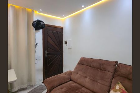 Sala de apartamento à venda com 2 quartos, 56m² em Vila Barros, Guarulhos