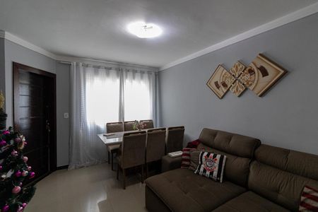 Sala e Cozinha de casa de condomínio à venda com 3 quartos, 71m² em Vila Carmosina, São Paulo